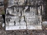 image of grave number 651568